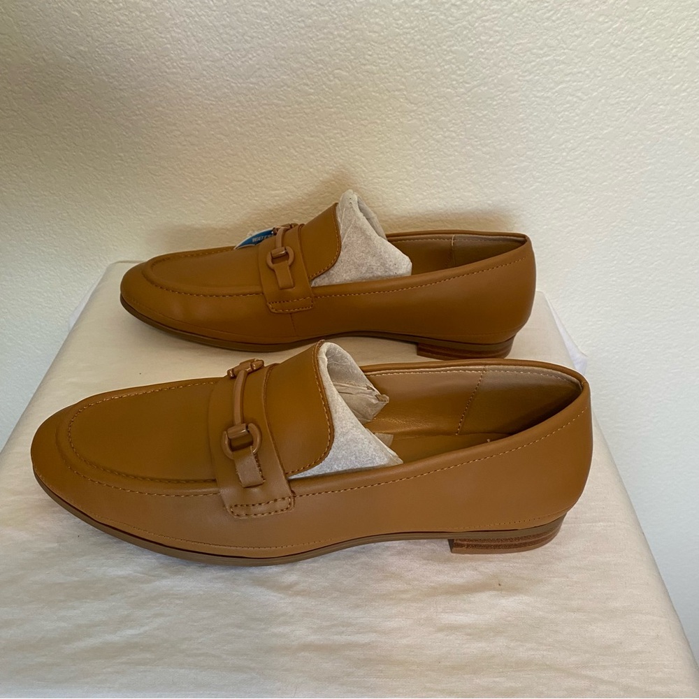 Aqua College Tan Leather Bossy Waterproof Loafers Size 10 NWT - Picture 5 of 9